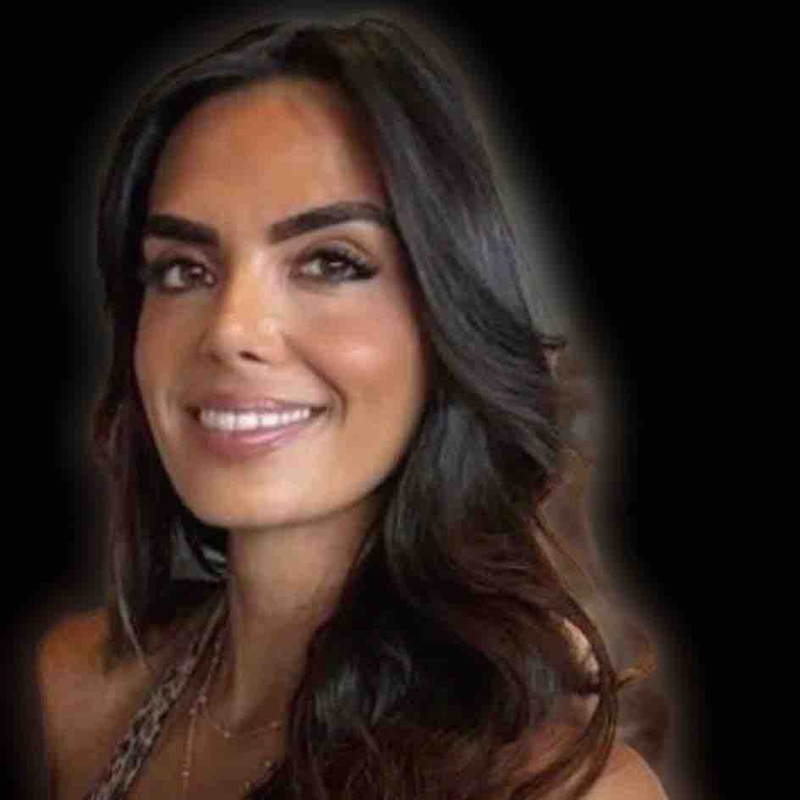 Headshot of Marianne Mackenzie